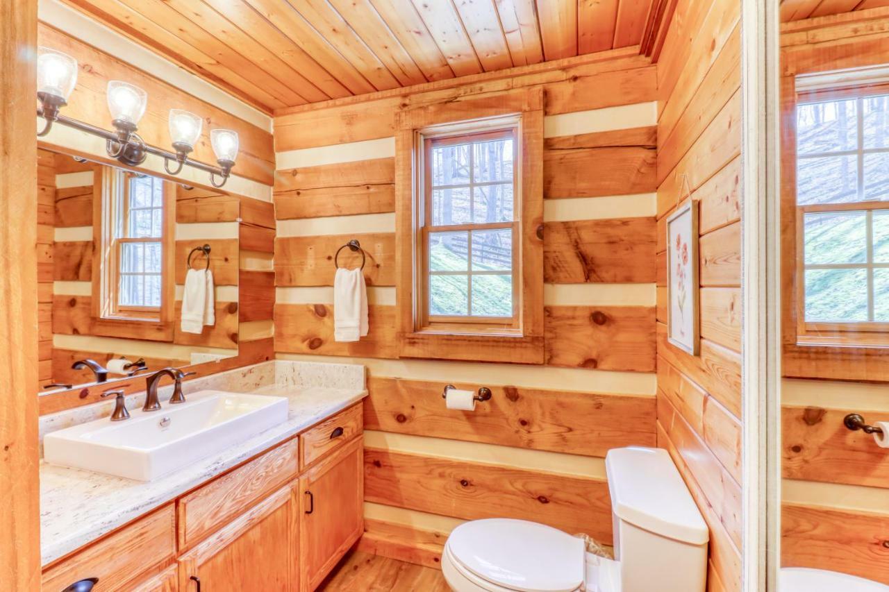 Vila The Cove At Country Acres Whittier Exteriér fotografie