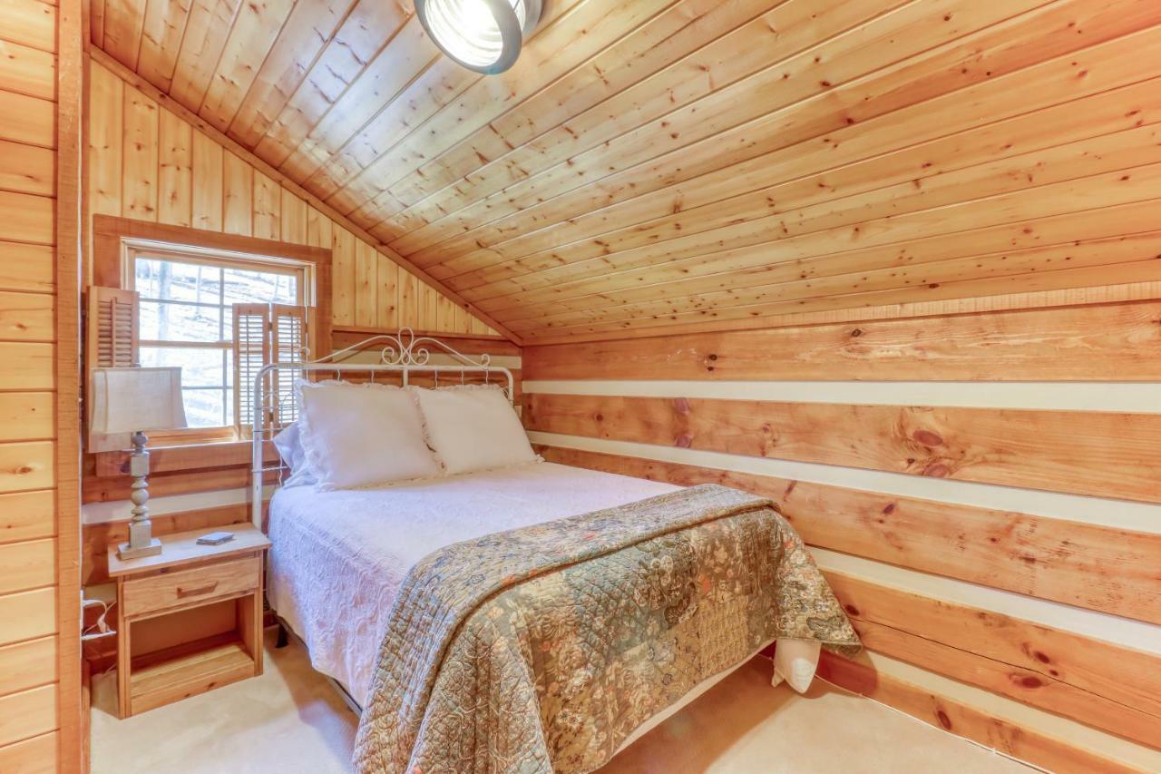 Vila The Cove At Country Acres Whittier Exteriér fotografie